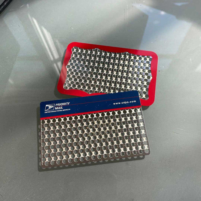 Red Wavy Grinder Card